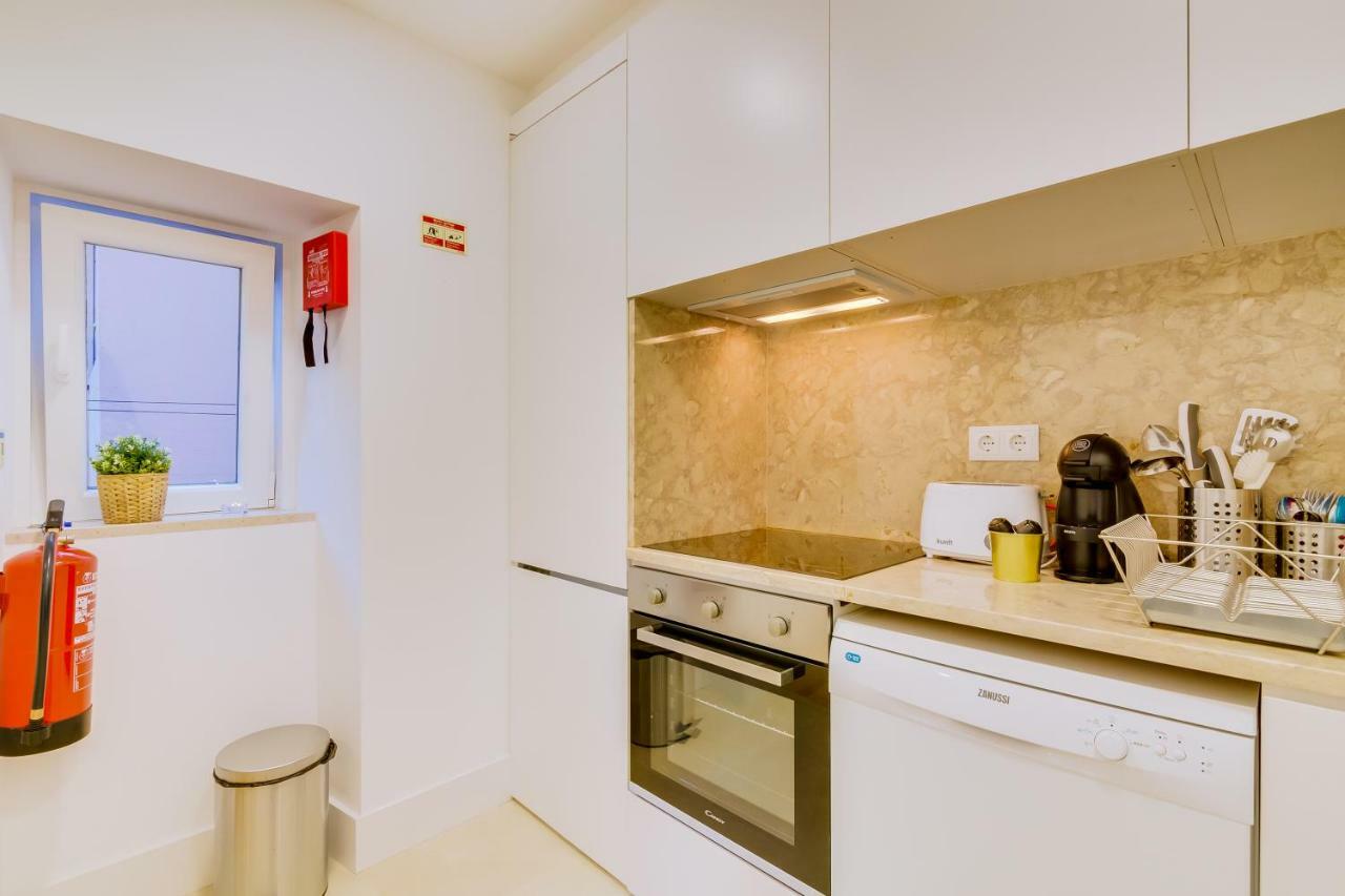 Casa Dos Doutores, A Cozy Apartment In Lisbon Luaran gambar