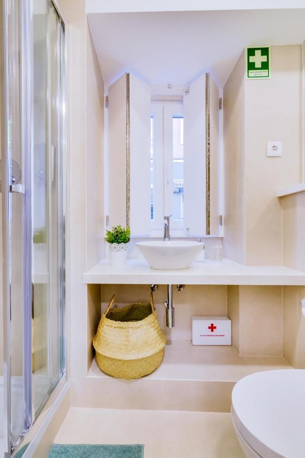 Casa Dos Doutores, A Cozy Apartment In Lisbon Luaran gambar